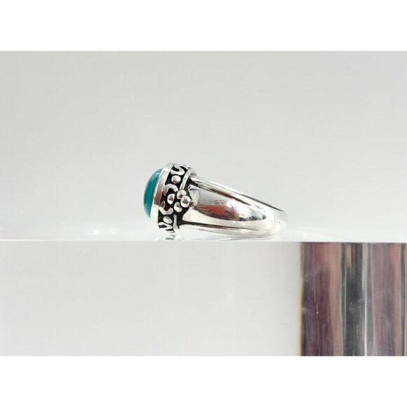 Southwest Style Oval Turquoise Bezel Set Vintage Sterling Silver Ring - sz 6 - Picture 4 of 10